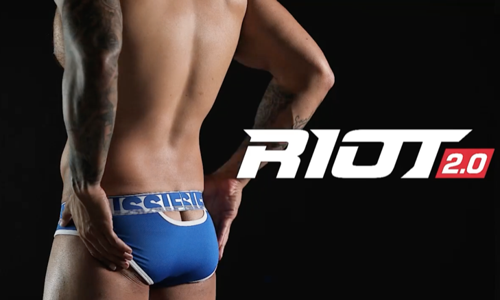 Prodyšné slipy z mikrovlákna AussieBum RIOT 2.0 Brief Royal6 - kópia_729px